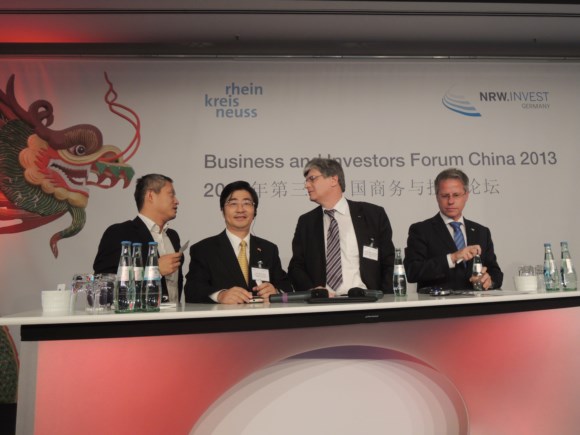 Guests at the China Business and Investment Forum