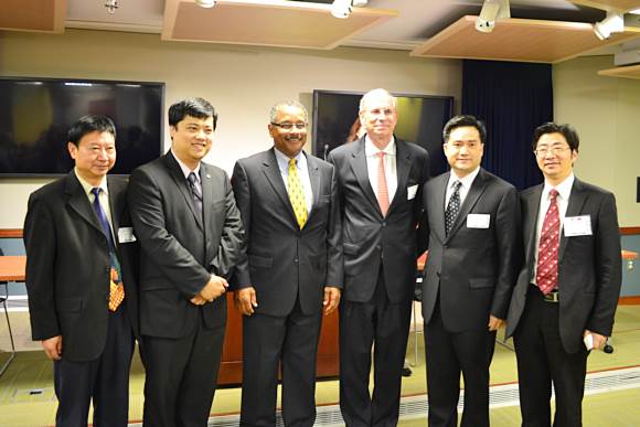 Photo of Mr. Antonio Doss, Mr. Ronald Bew, the Senior Vice Chairman of GASME with China Delegation Leaders